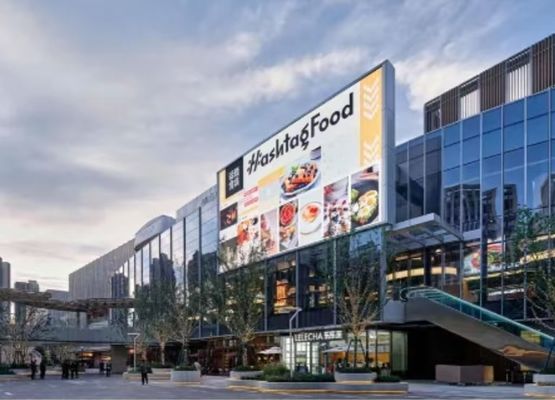 Ultra Bright 5000cd/m2 Outdoor Advertising LED Display With IP65 Protection