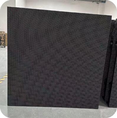 Outdoor LED Display Screen with IP65 Waterproof 3840Hz Refresh Rate and 100,000 Hours Lifespan